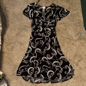 London Times Black and Cream Swirl Midi Dress